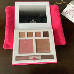 Arbonne Marble Palette